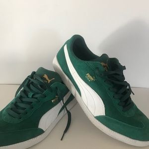 Green Suede Puma Sneakers 11.5